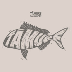 Tāmure Lino Cut – Women’s Hoodie Light Design
